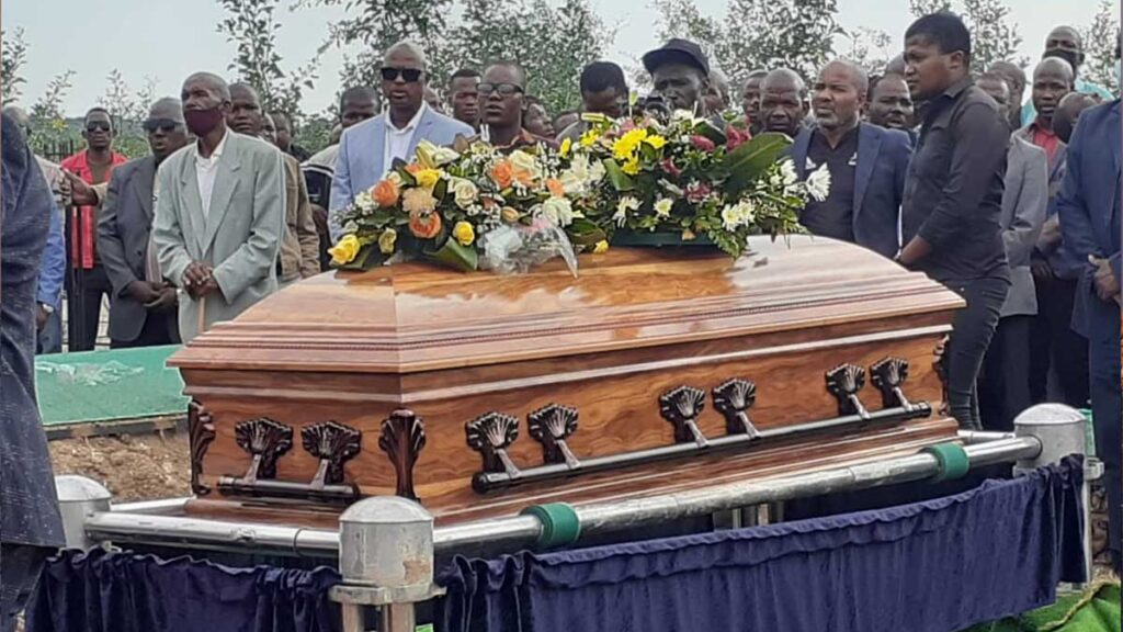 Slain Molepolole taxi driver laid to rest - Vimarsana News