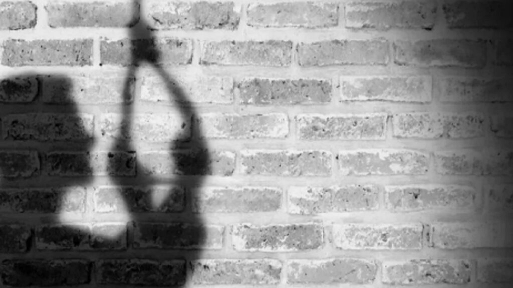 Depressed man commits suicide - Vimarsana News