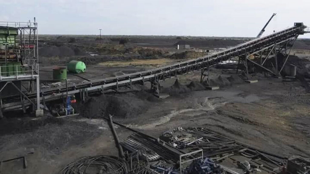 Over 300 jobs on the line as Medie Coal Mine shuts down - Vimarsana News
