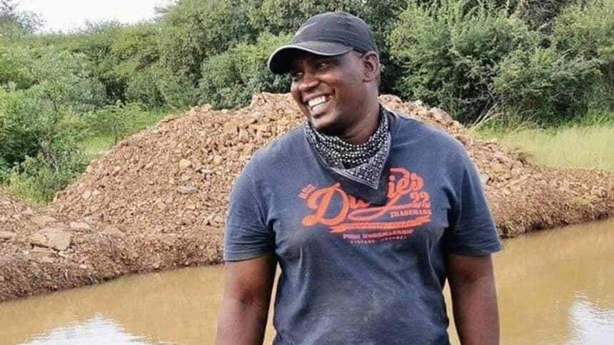 Manhunt for notorious ex convict