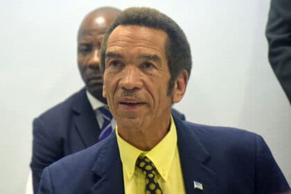 UB academic slams royal invite to welcome Khama