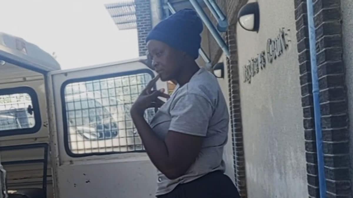 Zim mum gets month in jail for failing to pay P100 fine